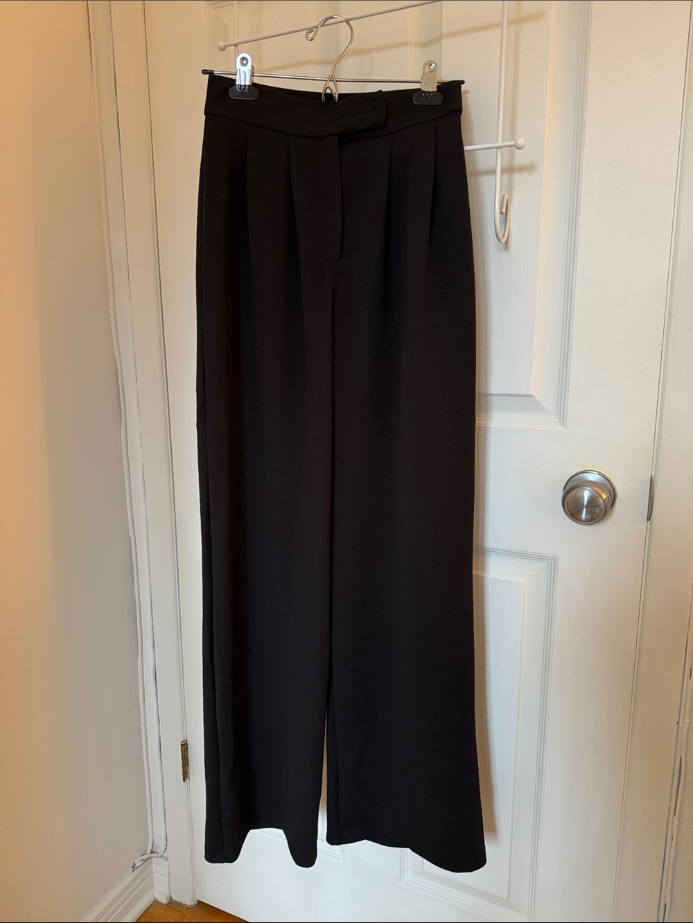 Trendyol Black Wide-Leg High-Waist Trousers